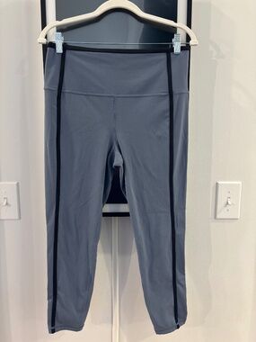 Athleta Ultra High Rise Elation 7/8 Legging, Size Large